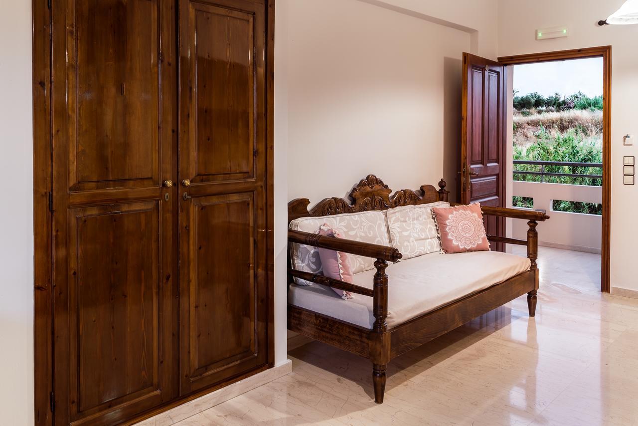 Merabello Apartments Agia Marina エクステリア 写真